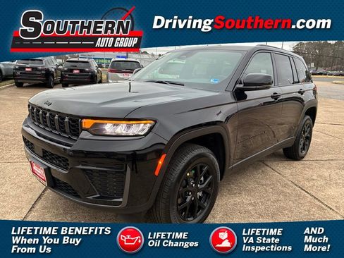 New 2026 Jeep Grand Cherokee Altitude AWD/4WD image 1