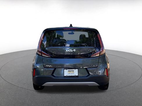 Used 2025 Kia Soul LX w/ LX Technology Package image 6