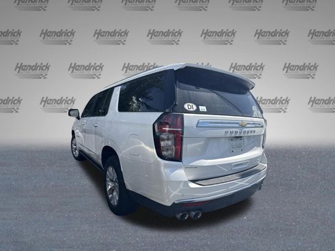 Used 2024 Chevrolet Suburban Premier AWD/4WD image 7