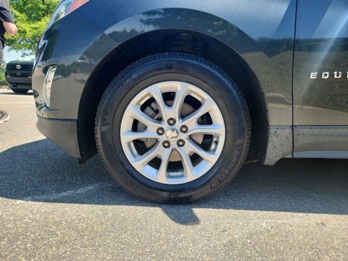 Used 2019 Chevrolet Equinox LT FWD image 14