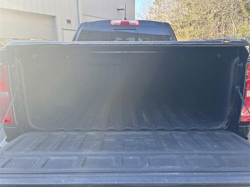 Used 2019 Chevrolet Colorado Z71 image 25