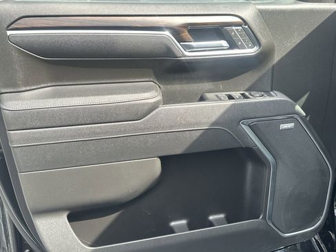 Used 2025 GMC Sierra 1500 SLT w/ SLT Premium Plus Package image 14