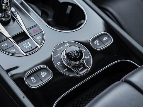 Used 2021 Bentley Bentayga Speed image 27