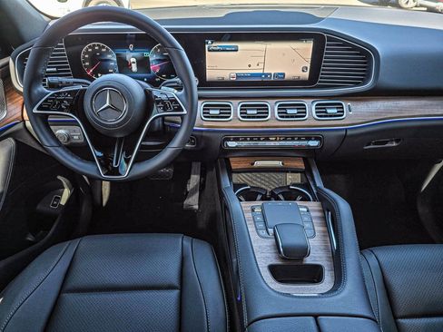 New 2025 Mercedes-Benz GLE 450 4MATIC image 33