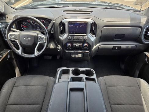 Used 2019 Chevrolet Silverado 1500 LT Trail Boss w/ Convenience Package AWD/4WD image 14
