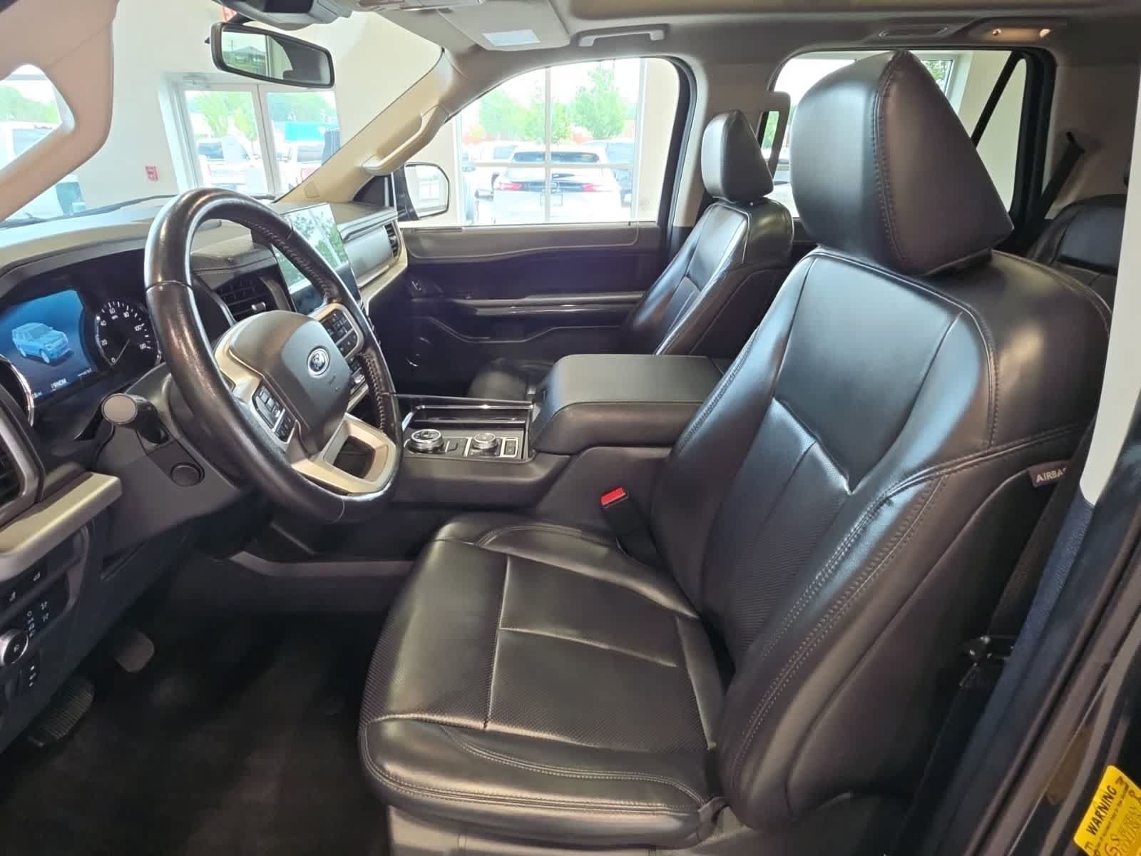 Used 2022 Ford Expedition XLT AWD/4WD image 21