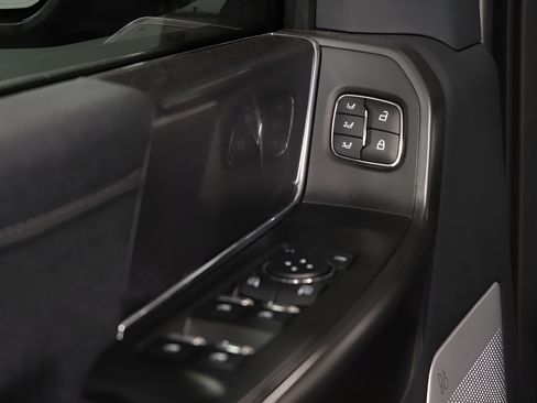 Used 2025 Ford F150 Lariat w/ Equipment Group 502A High AWD/4WD image 26