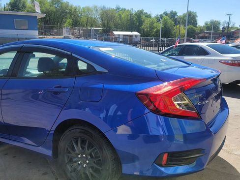 Used 2018 Honda Civic LX image 4