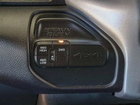 Used 2023 RAM 2500 Big Horn w/ Level 1 Equipment Group image 20