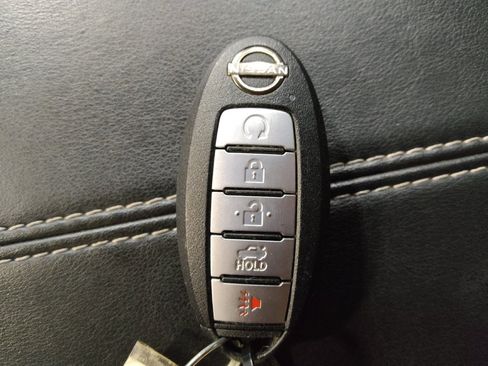 Used 2025 Nissan Altima 2.5 SV FWD image 32