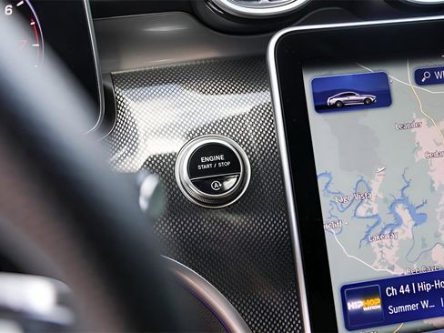 Used 2025 Mercedes-Benz CLE 300 4MATIC Coupe image 18