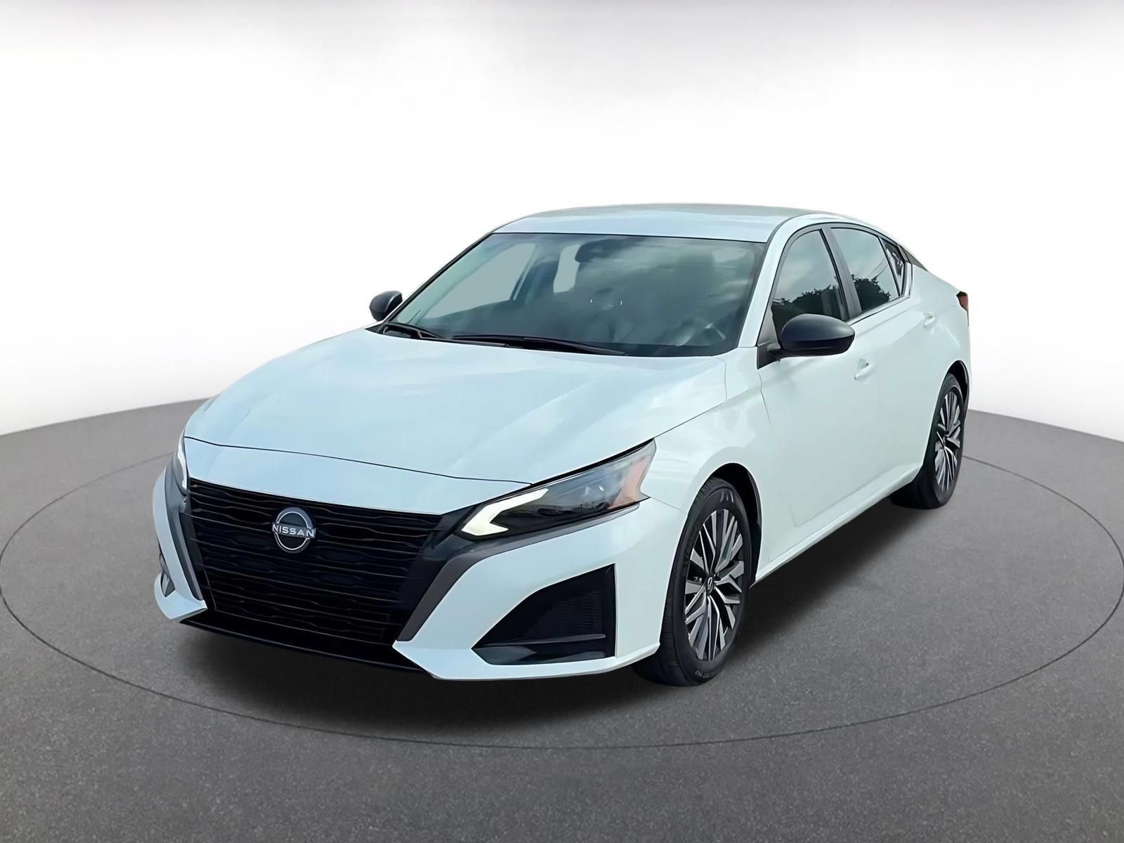 Used 2026 Nissan Altima 2.5 SV FWD image 6