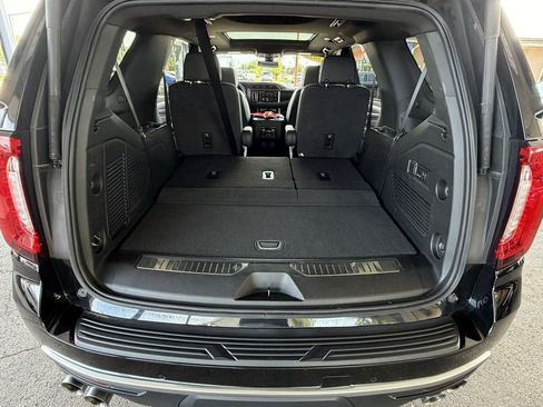 Used 2022 GMC Yukon Denali AWD/4WD image 40