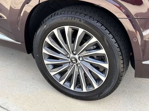 Used 2024 Hyundai Palisade Calligraphy FWD image 12