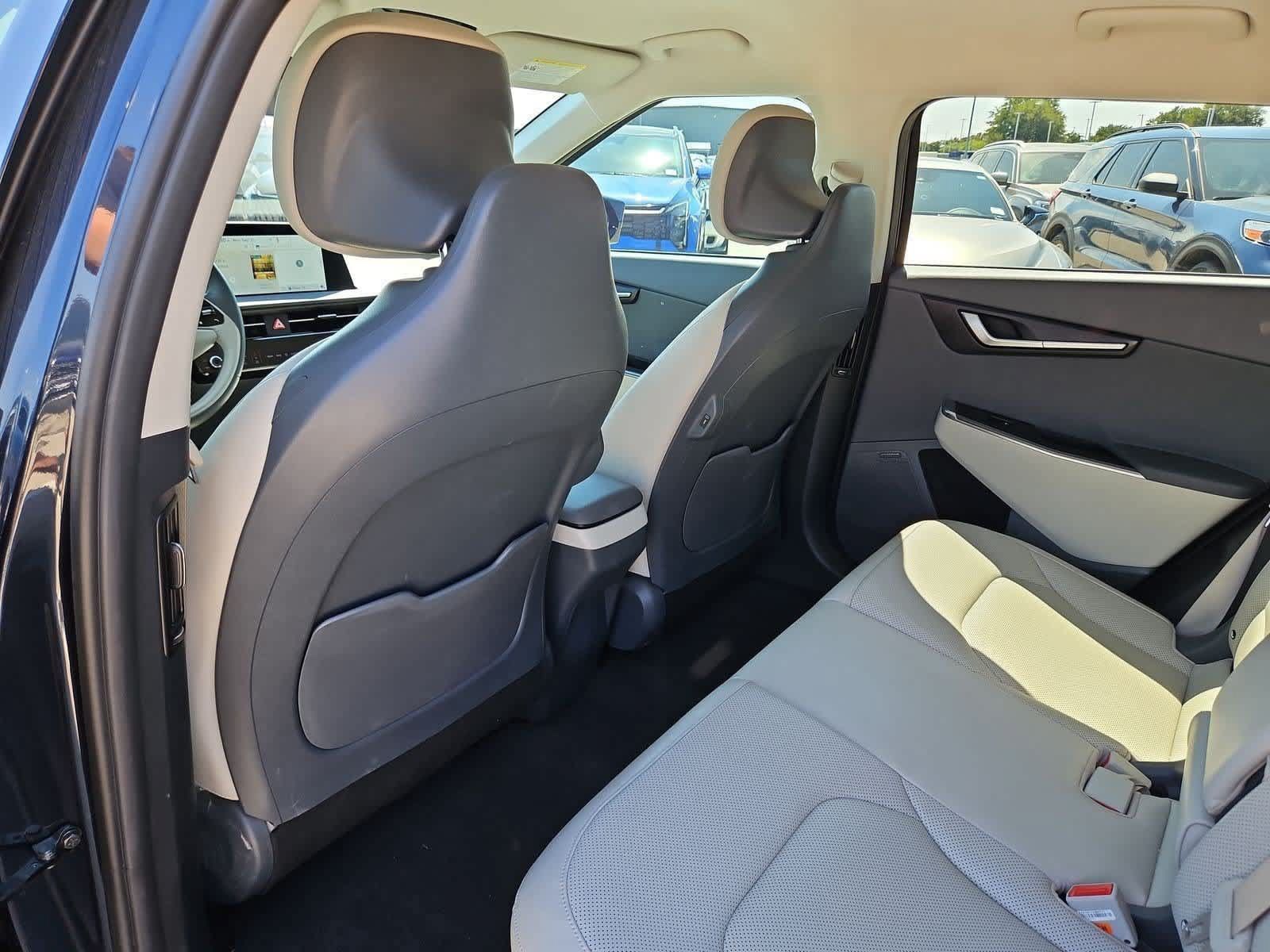 Used 2023 Kia EV6 Wind w/ Wind Technology Package RWD image 17