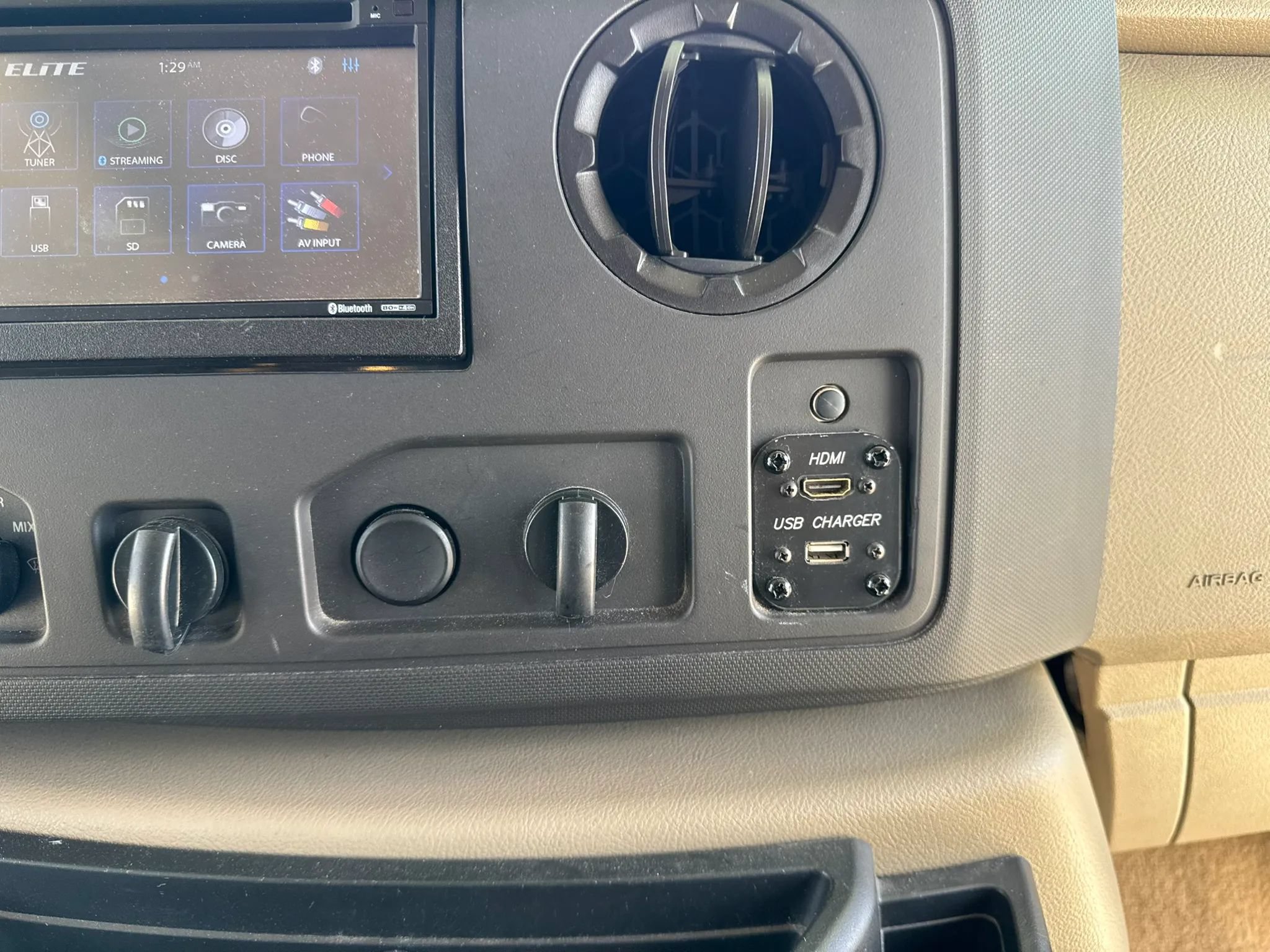 Used 2017 Ford E-450 and Econoline 450 Super Duty w/ Motorhome Prep Package RWD image 59