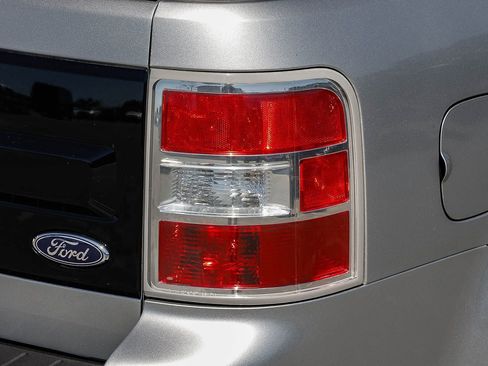 Used 2018 Ford Flex SEL w/ Equipment Group 202A image 8