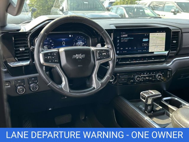 Used 2023 Chevrolet Silverado 1500 RST AWD/4WD image 2