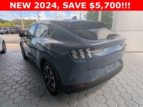 New 2024 Ford Mustang Mach-E Select image 17