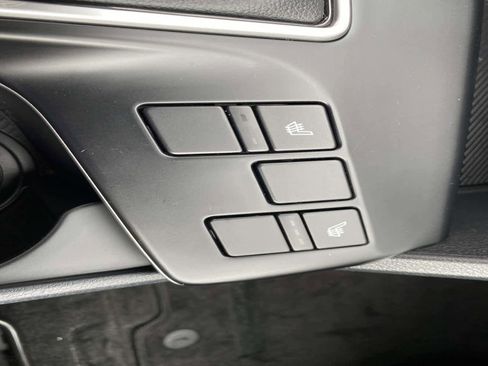 Used 2024 Kia Sportage LX image 11