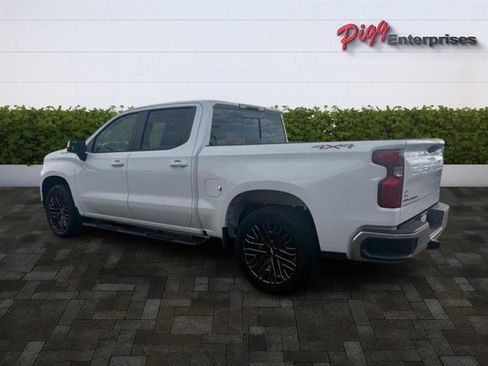 Used 2019 Chevrolet Silverado 1500 LT w/ All-Star Edition image 13