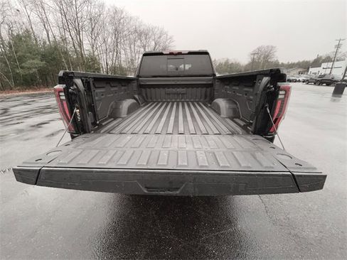 Certified 2025 GMC Sierra 2500 AT4 w/ AT4 Premium Plus Package image 27