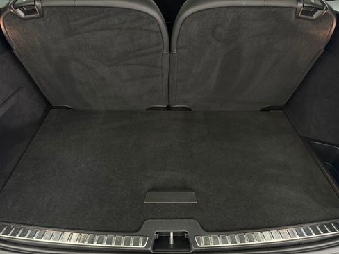 Used 2025 Volvo XC90 B6 Plus image 31