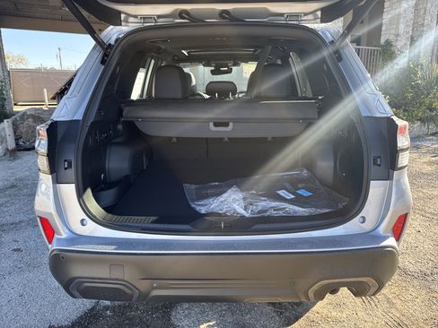 New 2025 Subaru Forester Limited image 31