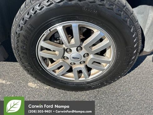 Used 2014 Ford Expedition EL XLT w/ Equipment Group 202A image 5