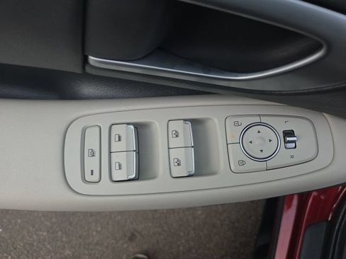 Used 2025 Hyundai Sonata SEL FWD image 10
