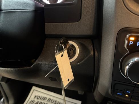 Used 2019 RAM 1500 Express w/ Express Value Package image 29