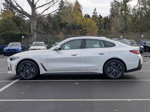 Certified 2023 BMW i4 eDrive35 w/ Premium Package image 9