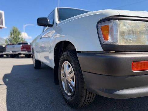 Used 1996 Toyota T100 2WD Regular Cab image 38