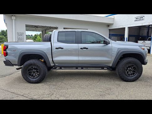 Certified 2025 Chevrolet Colorado ZR2 w/ ZR2 Bison Edition AWD/4WD image 9
