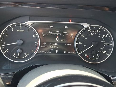 Used 2023 Nissan Pathfinder SL w/ SL Premium Package AWD/4WD image 18