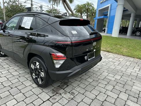 Used 2025 Hyundai Kona SEL FWD image 12