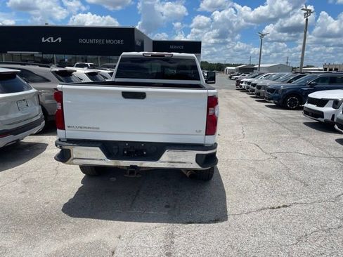 Used 2023 Chevrolet Silverado 2500 LT w/ Convenience Package AWD/4WD image 8