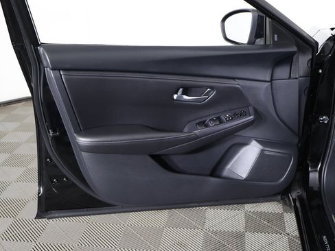 Used 2024 Nissan Sentra SV image 20