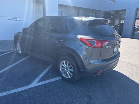 Used 2016 MAZDA CX-5 Touring image 3