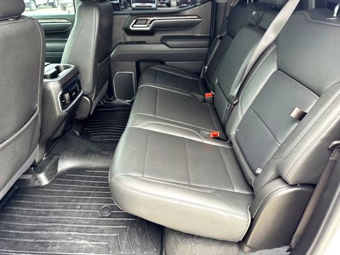 Used 2025 Chevrolet Silverado 1500 LTZ image 19