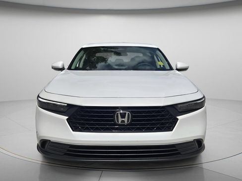 Used 2025 Honda Accord LX image 5