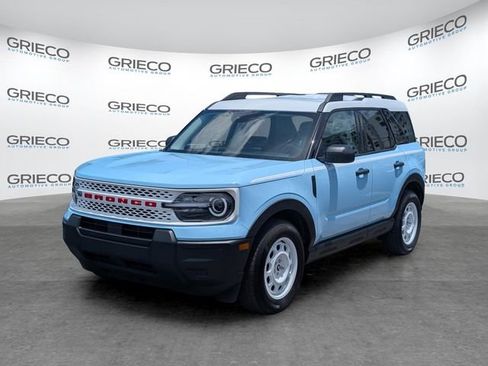 Used 2025 Ford Bronco Sport Heritage AWD/4WD image 3