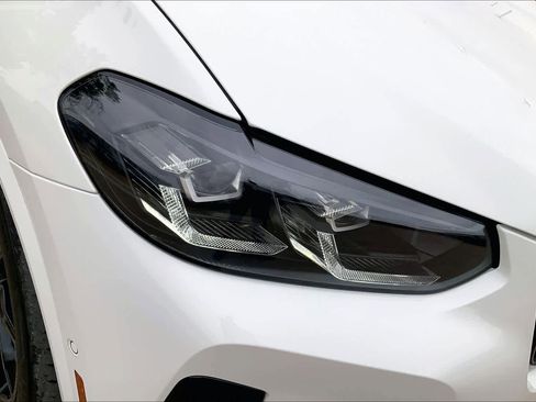 Used 2023 BMW X3 M40i AWD/4WD image 36
