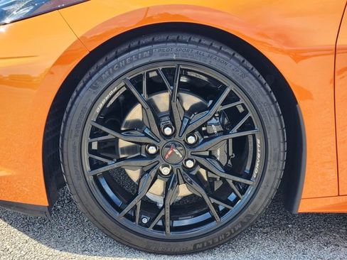 Used 2023 Chevrolet Corvette Stingray w/ Battery Protection Package image 8