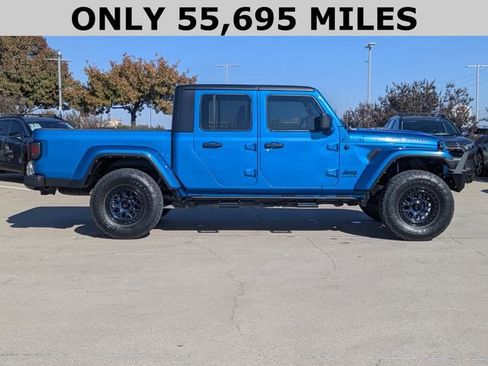 Used 2022 Jeep Gladiator Sport image 4