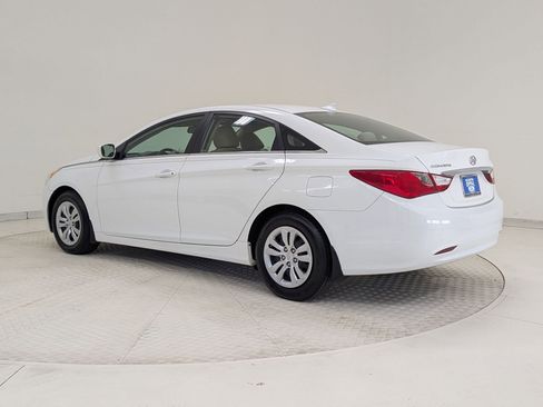 Used 2012 Hyundai Sonata GLS image 3