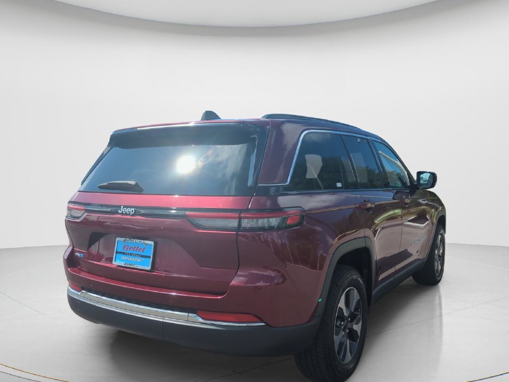 Used 2024 Jeep Grand Cherokee Limited 4xe AWD/4WD image 5