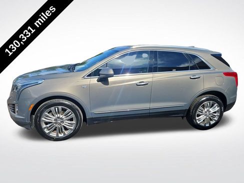 Used 2018 Cadillac XT5 Premium Luxury w/ Driver Assist Package FWD image 2