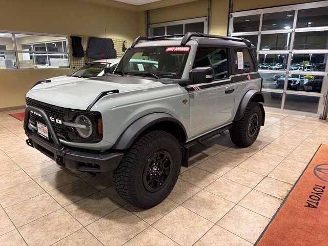 Used 2022 Ford Bronco Wildtrak AWD/4WD image 3