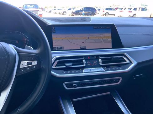 Used 2022 BMW X5 xDrive40i w/ Premium Package image 7